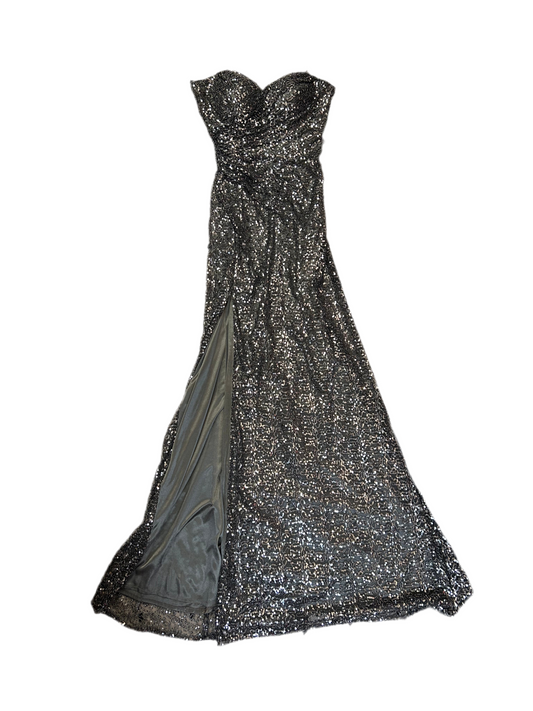 Royal Queen Silver Sequin Strapless Gown Size M