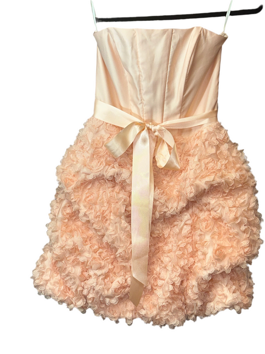 Jessica McClintock Peach Strapless Mini Size 3